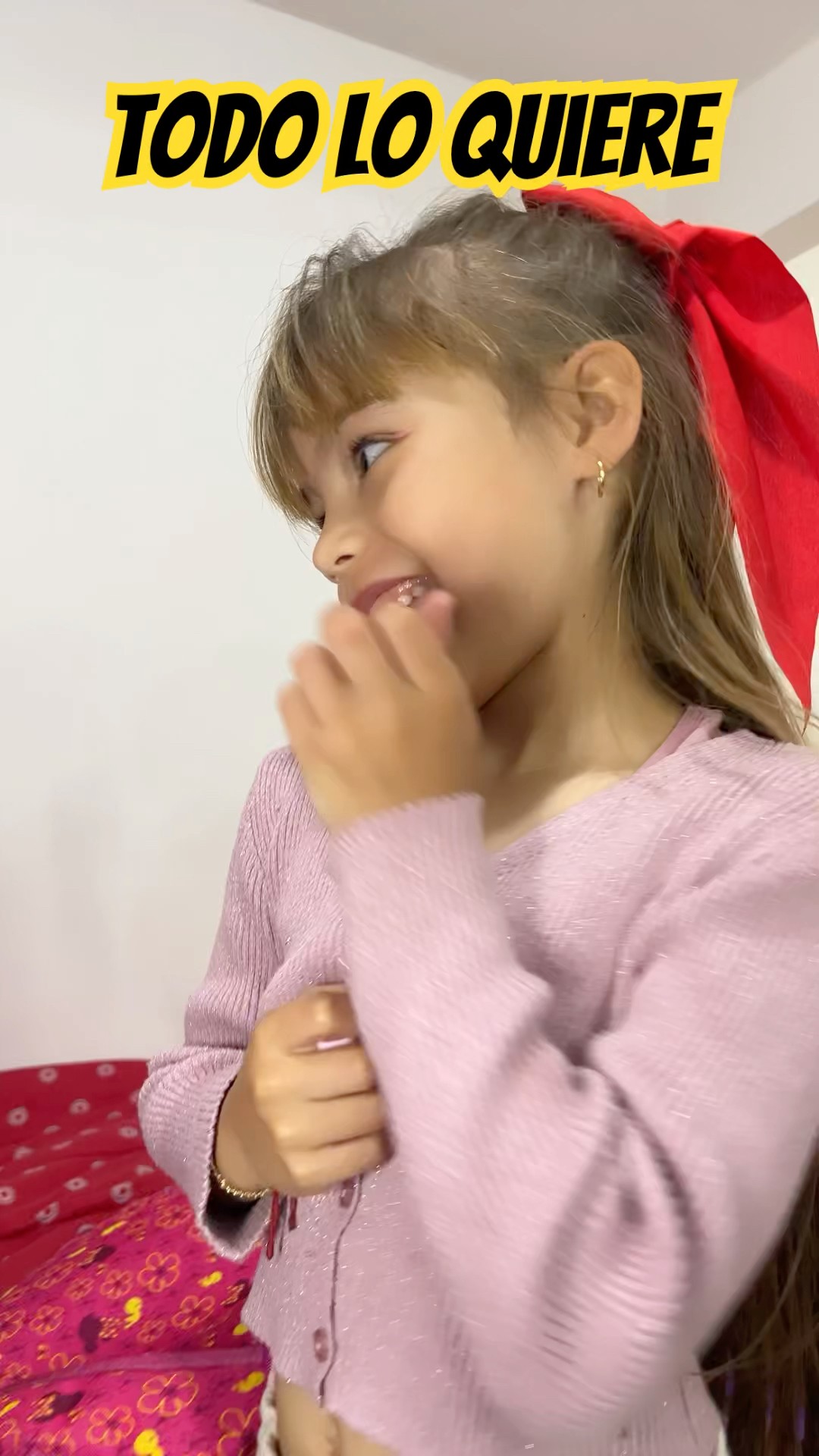Mi hermana siempre quiere que yo le de mis cosas ?#humor #comedia#shortviral #fypviralシ