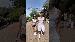 Disléxicos en un parque de atracciones🎢 #shortsviral #humor #viralvideo #comedia #novios