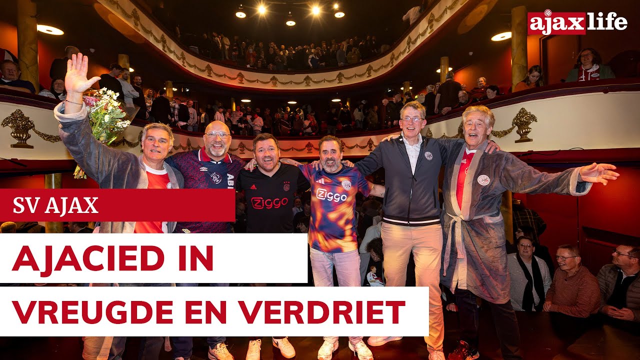 Nieuwjaarsconference SV Ajax: Ajacied in vreugde en verdriet