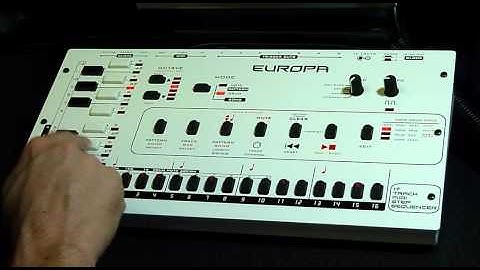 Analogue Solutions Europa Sequencer Tutorial #01 - Europa and TBX-303