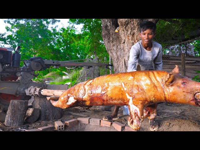 Eat The Whole Pig Roasted With Hand Tractor With Me class=