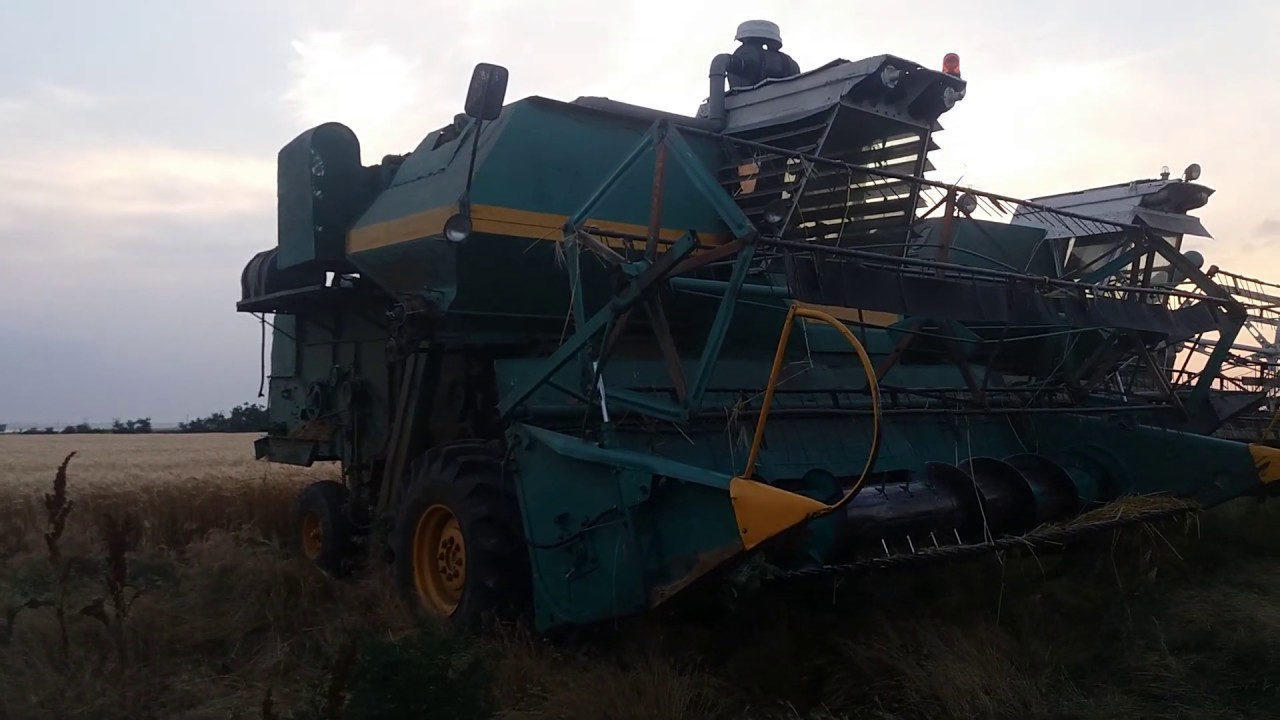 Нива уборка видео