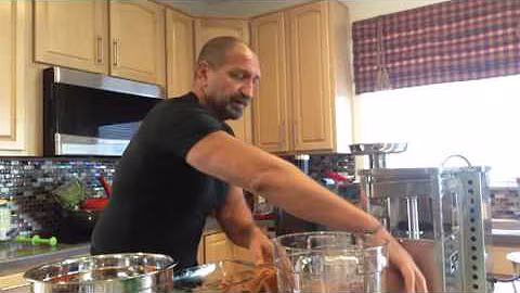 Norwalk Juicer vs The Jack Lalanne Juicer