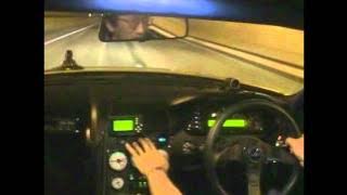 Nissan Skyline 1200hp  328km/h @ Tunnel