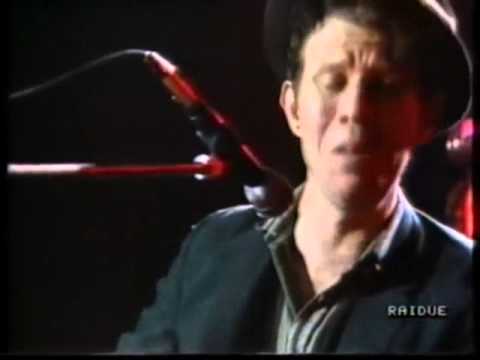 Tom Waits - JERSEY GIRL- Live at Premio Tenco, San Remo 1986