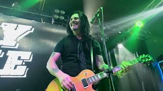 Details Gilby Clarke knocking on heavens door live in Bogotá Colombia 2024 4K Update