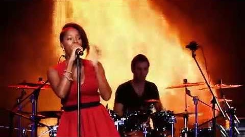 jamelia    beware of the dog