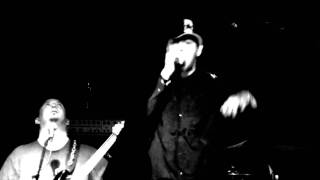 FORCE FED CHAOS (TURKEY VULTURE RECORDS) "GIMME" LIVE AT BAR 3 ON 4-23-2011