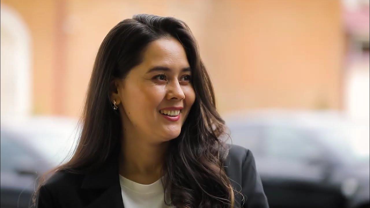 Rus pornosi: Lena, uchlik