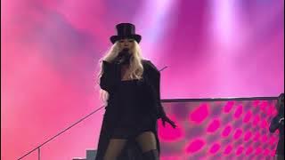 Shania Twain - Man I Feel Like a Woman - Opening Night Come On Over Residency 10 May 2024