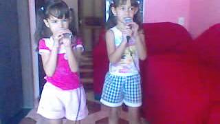 Video thumbnail of "clara e luana cantam resusitame de aline barros"