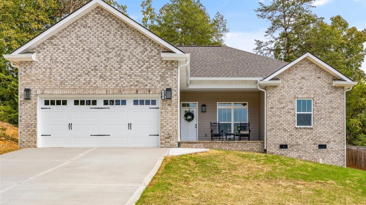 210 Daniel Morris Point, Clinton, TN