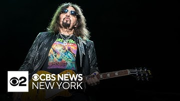 Fans mourn Ace Frehley, founding guitarist of Kiss
