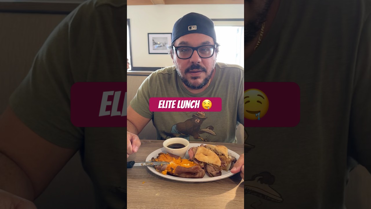 Сэндвич с отборной говядиной по-французски = Элитный обед 🤤