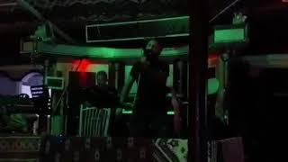 Özgür İren . Aşkın Şarabından Bilmeden Içtim