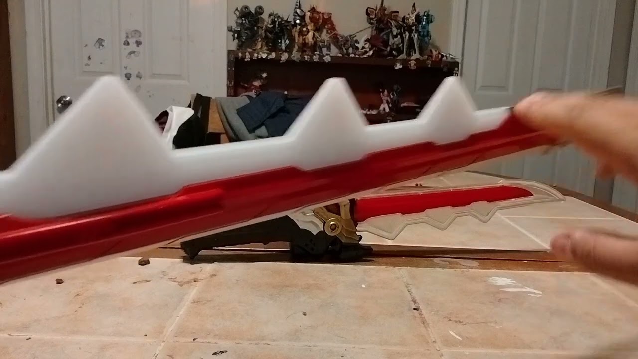 Dino Fury Saber/Ryusoul Ken comparison review