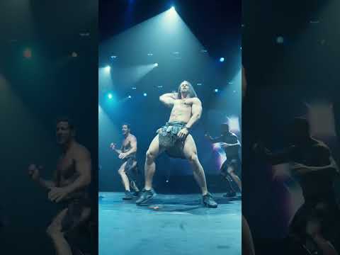 Thunder from Down Under Aussies! Always bringing the heat to Vegas 🔥
