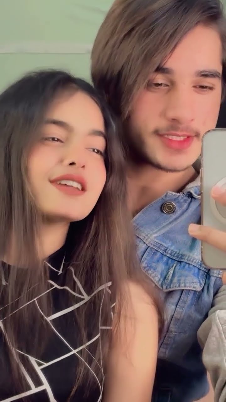 #love ❤️ #suhailabbasi500 #couplegoals #sameerabbasi song #sanayaa_sameer_24  #sameerabbasi500
