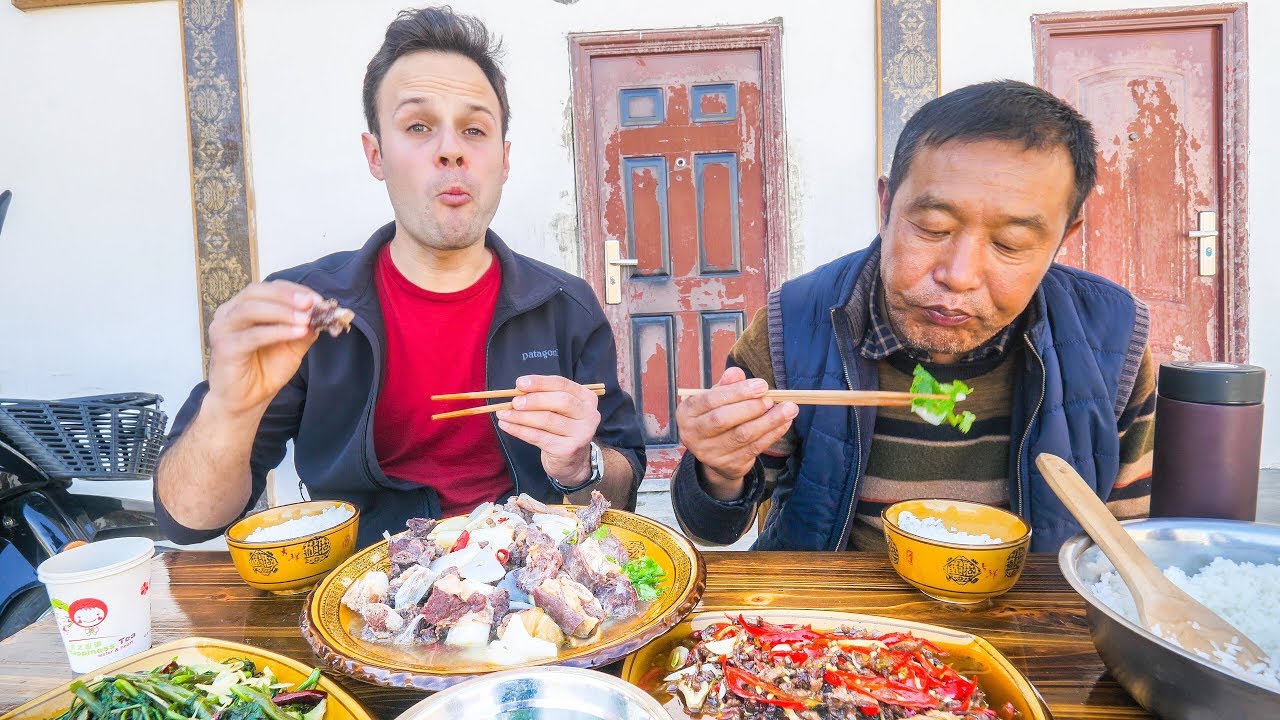 STREET FOOD Journey into RARELY Seen China! SICHUAN