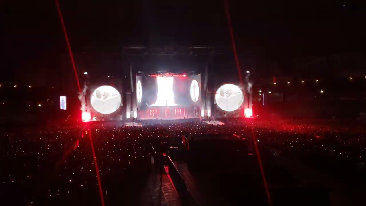 レディーガガ　【来日公演2022.9.3】 ベルーナドーム　