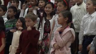 Kayla 2nd grade winter performance (Holiday by Madonna) 2018