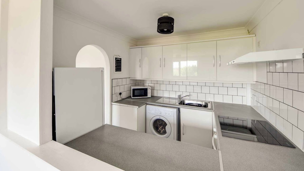 To Let - Flaxwell Court, Standens Barn, Northampton, NN3 9DF