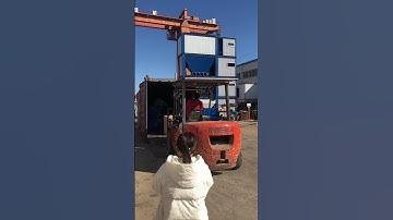 Nice day, put the asphalt mixing plant into container, this asphalt plant will construct in Russia.