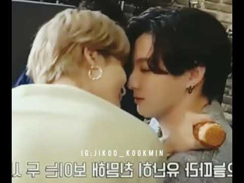 jikook kiss🙈😘😘