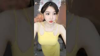 迷人的黎闪电20220406093030