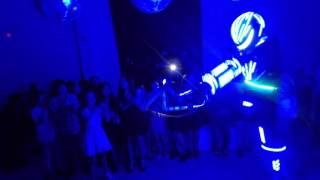 Robot Led en la Fiesta Egresados SanPa 6to C 2016!!!