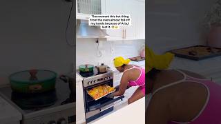 The moment this hot thing almost fell off my hands because of Aria. 😰I lost it. Come take her #cook