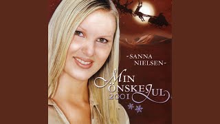Video thumbnail of "Sanna Nielsen - Stilla natt"