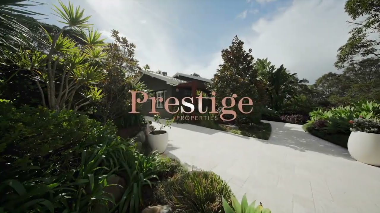 A Private Acreage Retreat with Dual Living & Resort-Style Amenities - 17 Currawong Road, Wamberal