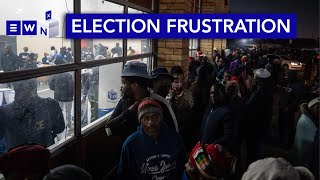 'It seems like IEC is failing' Thokoza community in long lines in the evening