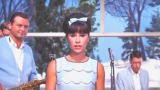 Astrud Gilberto With Stan Getz - The Girl From Ipanema - 1964 (Sub. Español)