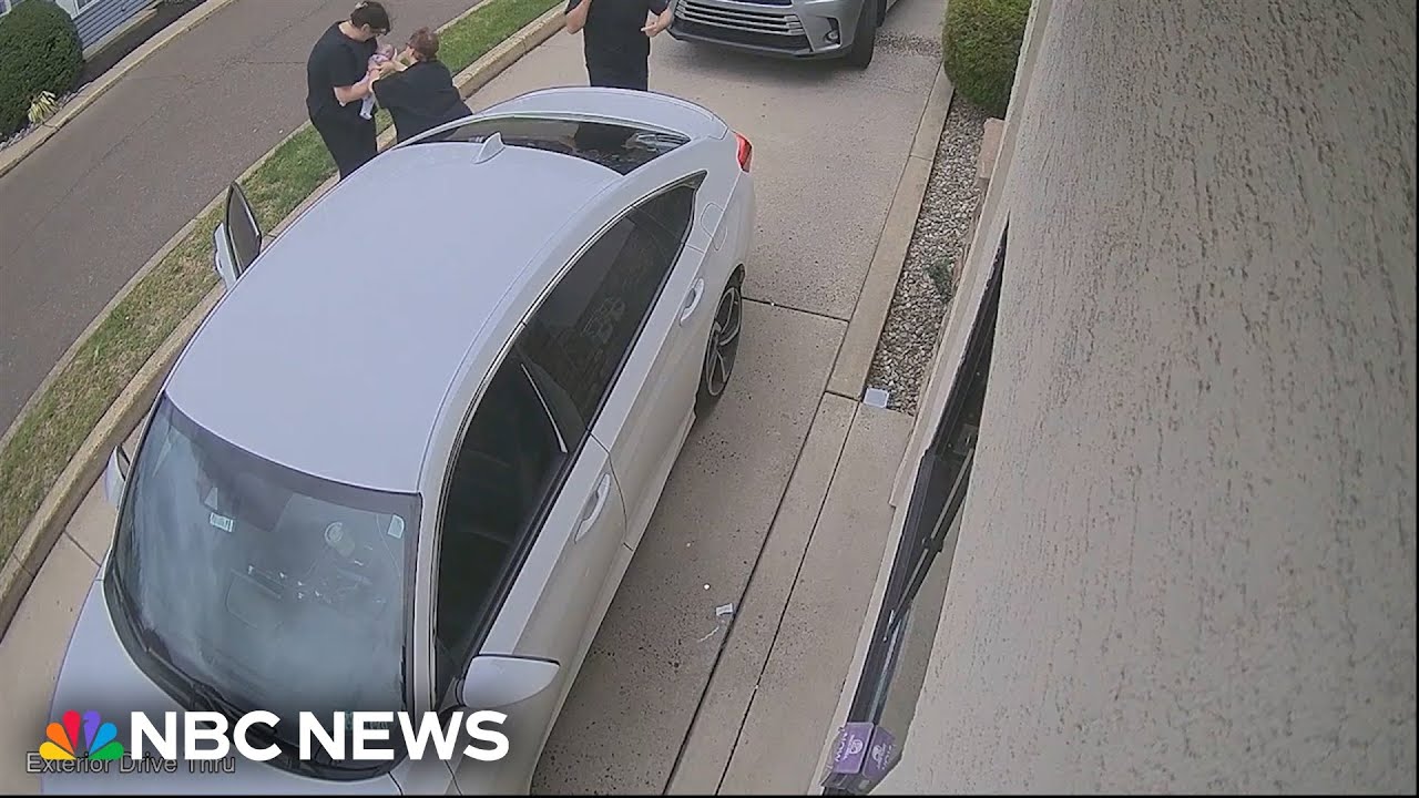 Video shows moment Taco Bell employee saves baby struggling to breathe Video shows moment Taco Bell employee saves baby struggling to breathe