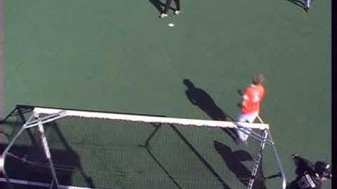 Christian Huiszoon (HGC JA1) stopt strafbal.wmv