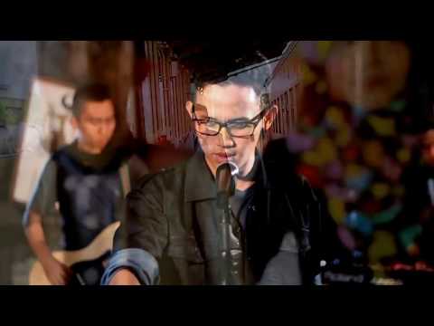 (Official Music Video) Dimensi Music Band - Menunggumu