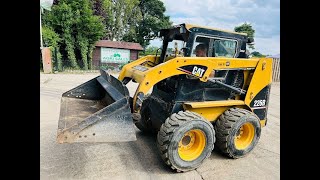 CATERPILLAR 226B 4WD SKIDSTEER C/W BUCKET