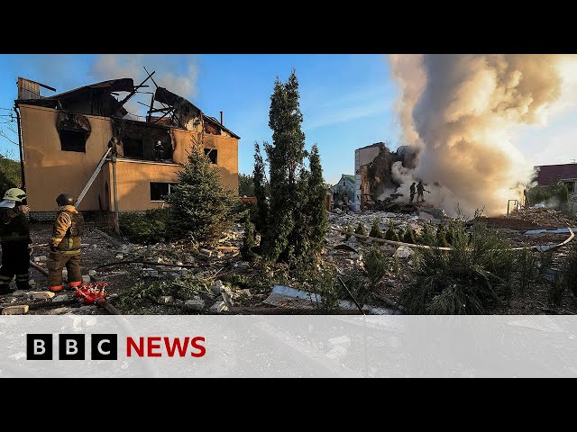 Ukraine struggles to hold back Russia incursion near Kharkiv | BBC News class=
