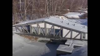 Una casa-puente que desafía los límites de la naturaleza