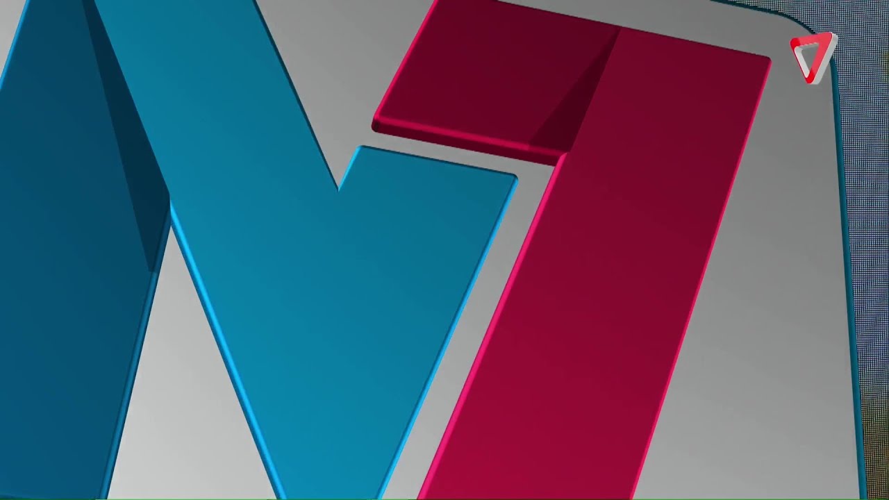 Choque entre Metrotranvía y camioneta en Belgrano y Montevideo