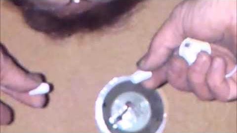 Repair Faulty mr16 Halogen Light Socket with a GU-10 socket part 2