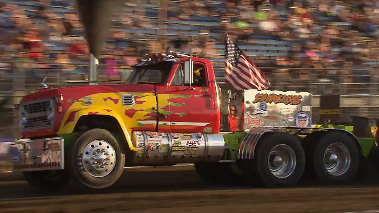 Hot Rod Semi Trucks pulling in Indianapolis, IN - 2014 | Pro Pulling League Archives