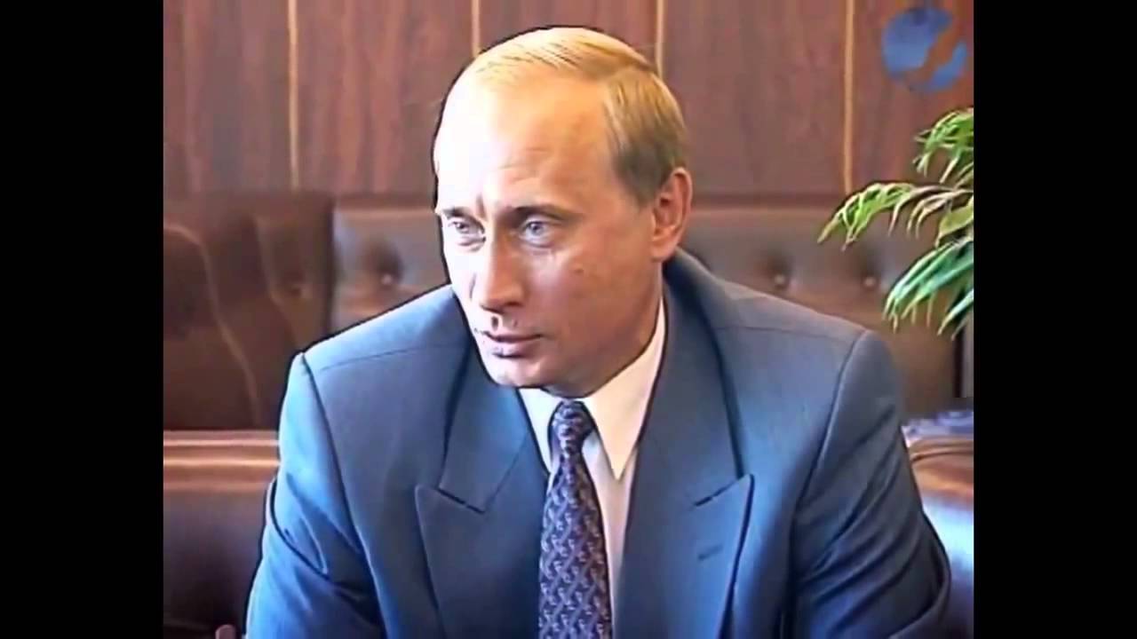 Путин едет на мерседесе