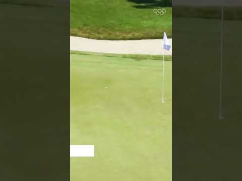 Sinking a hole-in-one at the Olympics 👏
