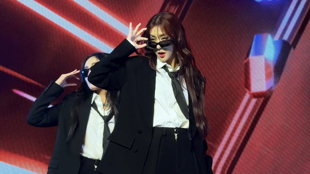 [FANCAM] Jorin 4EVE - เป๊ะ @ XOXO MULTIVERSE CONCERT (02082025)