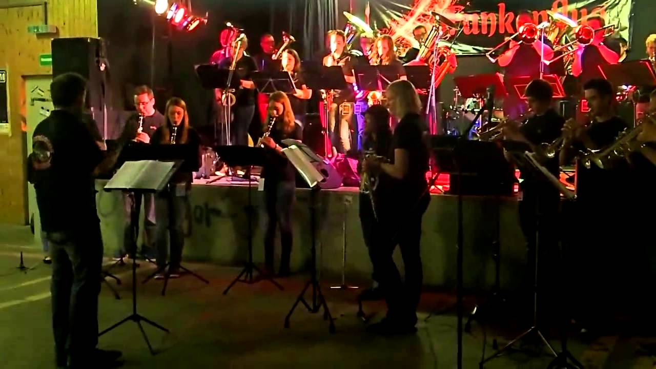 Marktredwitzer Blasmusik spielt 