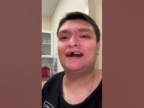 Я руский парень я русский мужик и я ем русские чипсы зяки зяки - YouTube