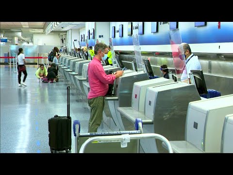 Gov. DeSantis urges flyers to get ‘back in the air’ during visit to Fort Lauderdale airport